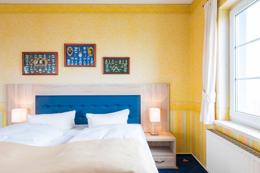 Hotel Boddenhus Garni Zingst Ngoại thất bức ảnh