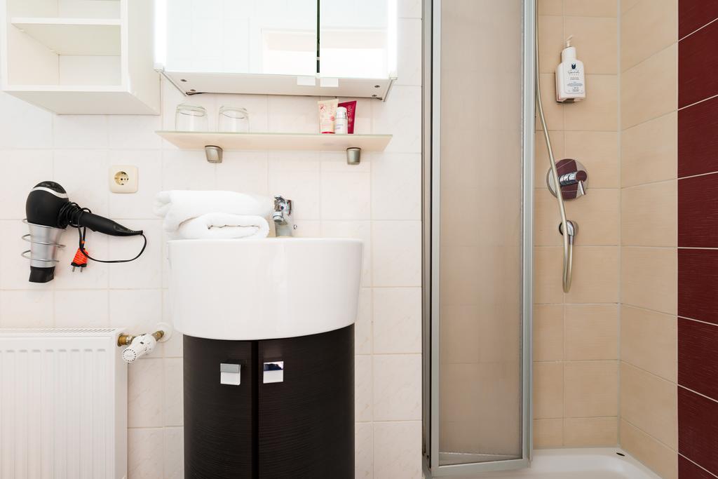 Hotel Boddenhus Garni Zingst Ngoại thất bức ảnh
