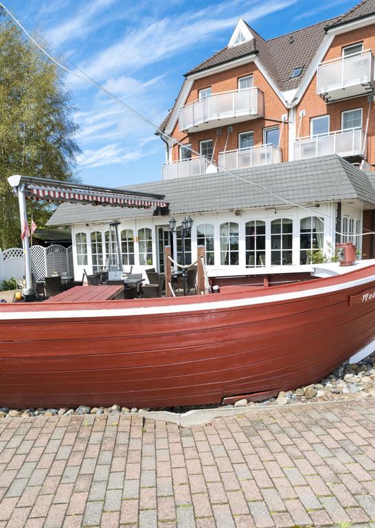 Hotel Boddenhus Garni Zingst Ngoại thất bức ảnh