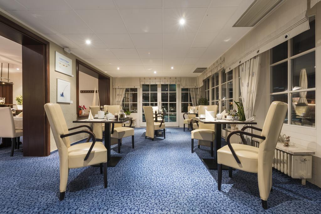 Hotel Boddenhus Garni Zingst Ngoại thất bức ảnh