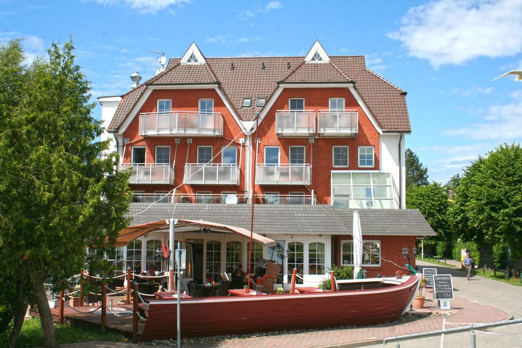 Hotel Boddenhus Garni Zingst Ngoại thất bức ảnh
