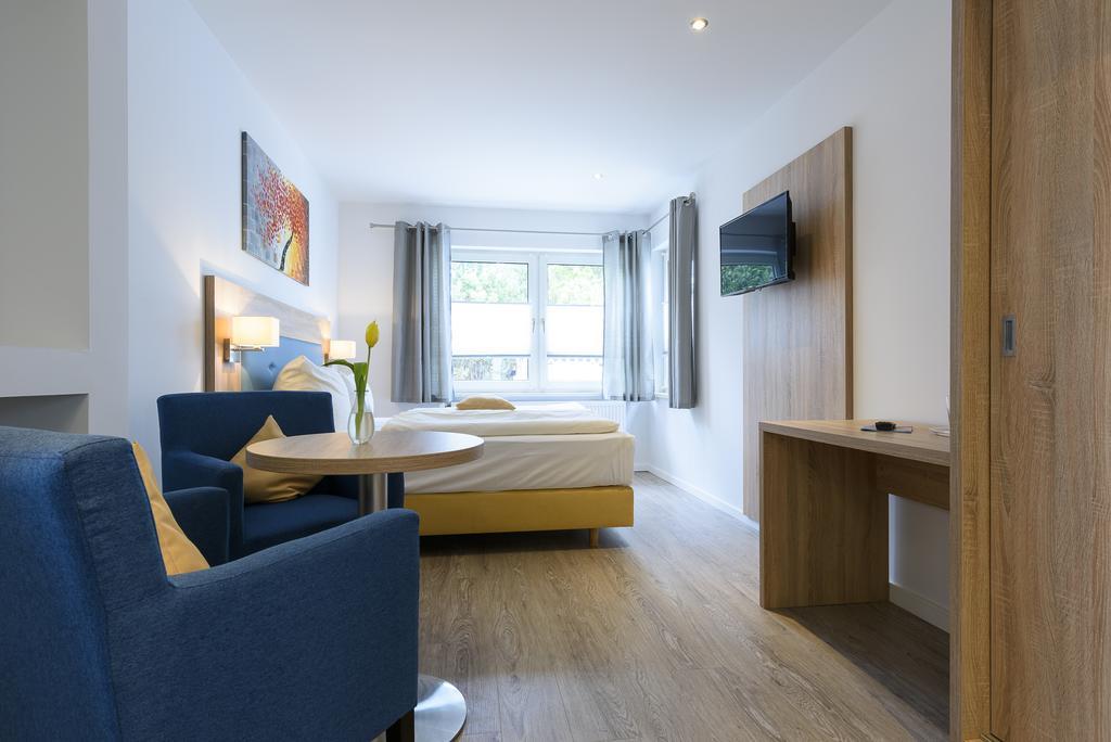 Hotel Boddenhus Garni Zingst Ngoại thất bức ảnh