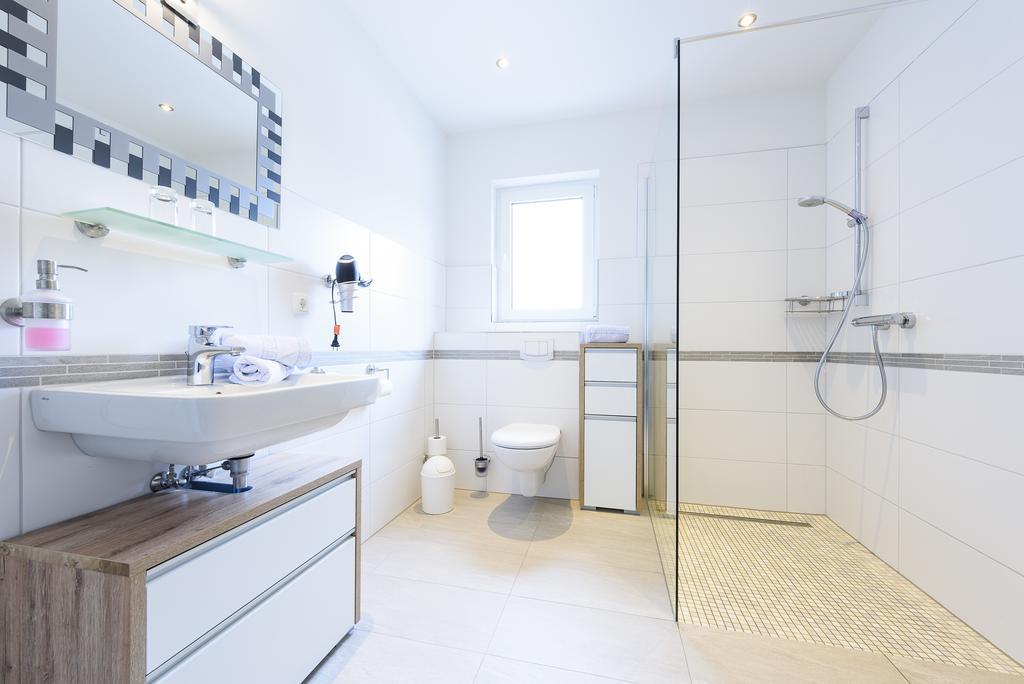 Hotel Boddenhus Garni Zingst Ngoại thất bức ảnh