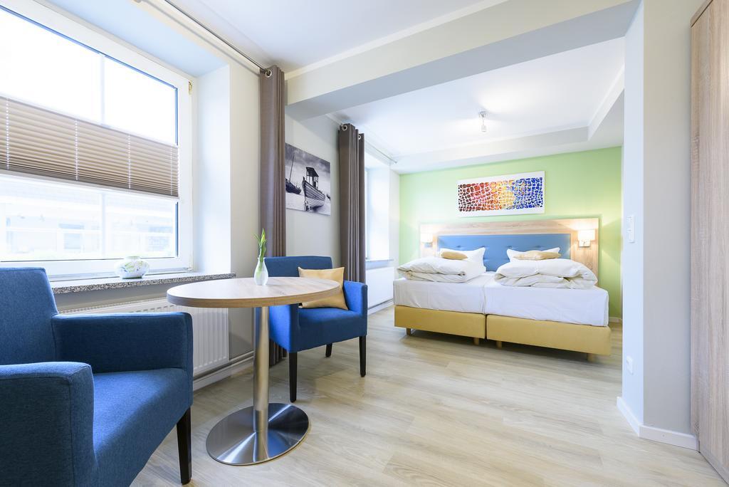 Hotel Boddenhus Garni Zingst Ngoại thất bức ảnh